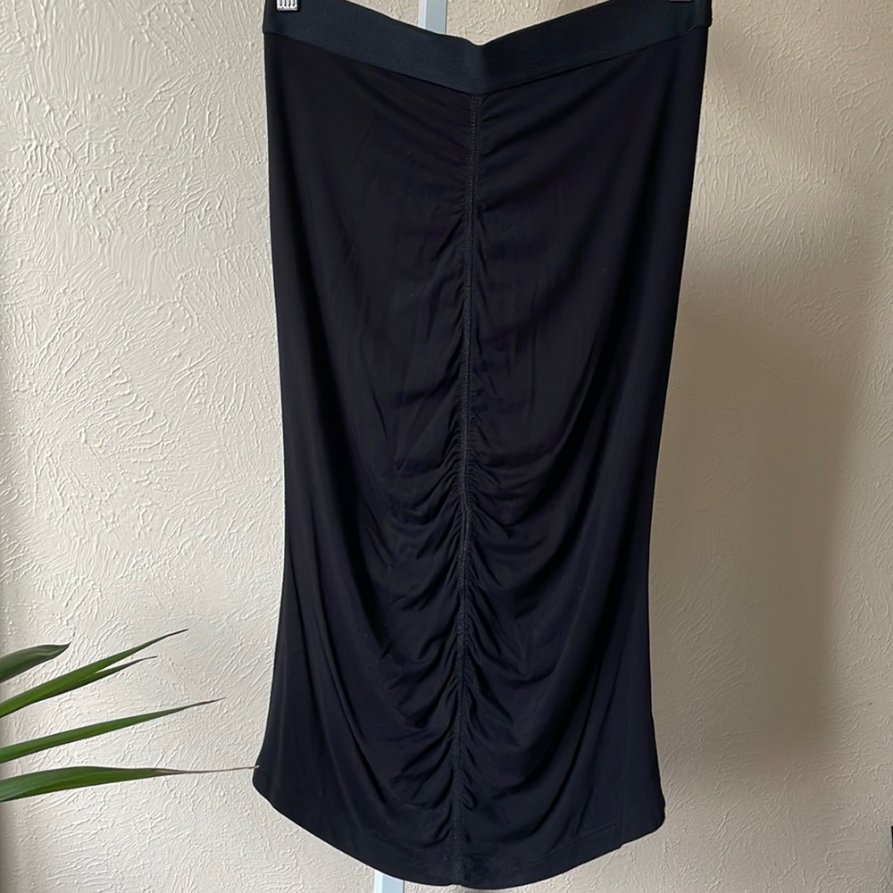 Heather Gardner nice comfy stretchy ruched pencil midi skirt